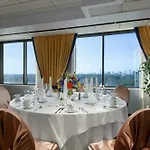 Hilton Houston Plaza/Medical Center 