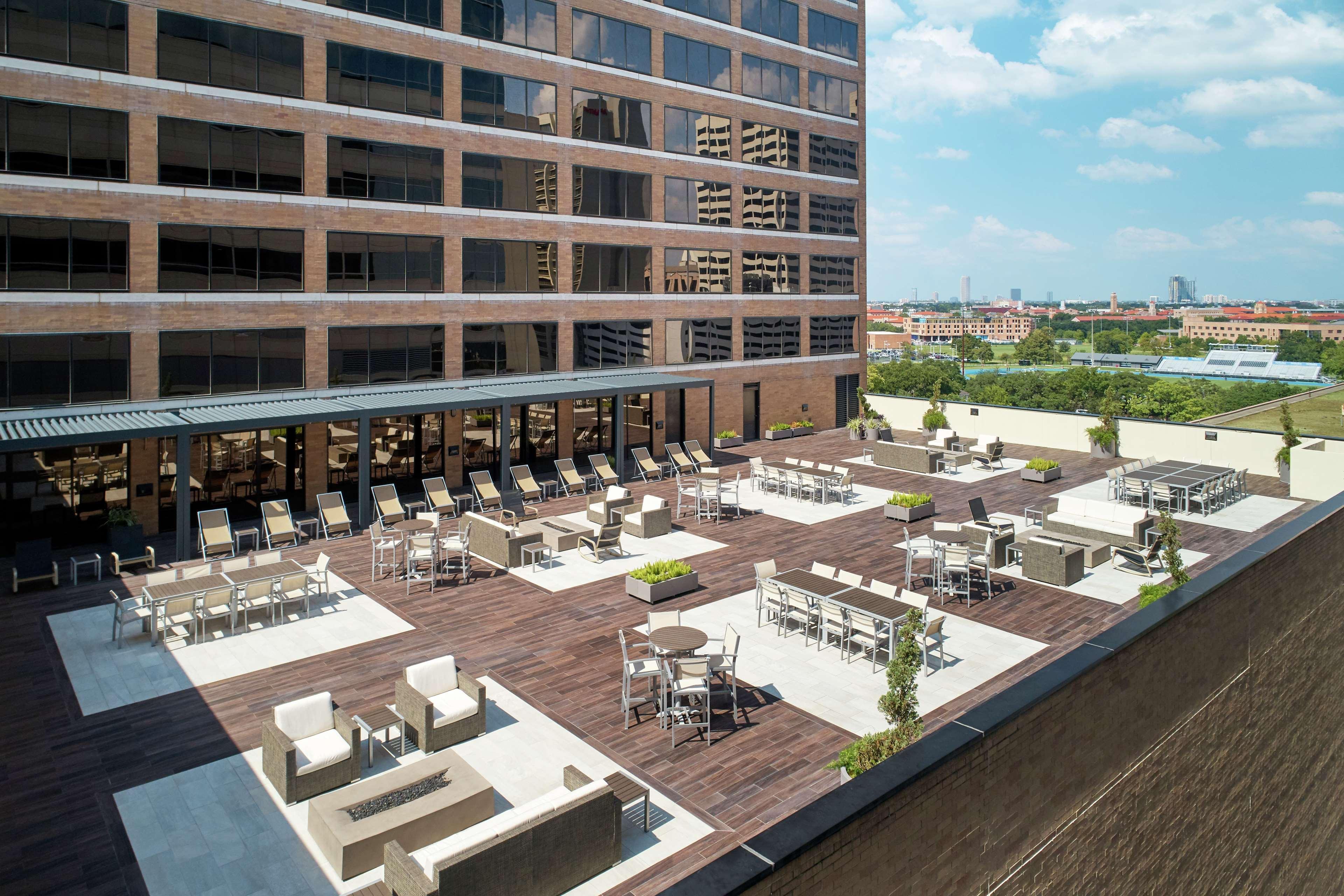 Hilton Plaza/medical Center