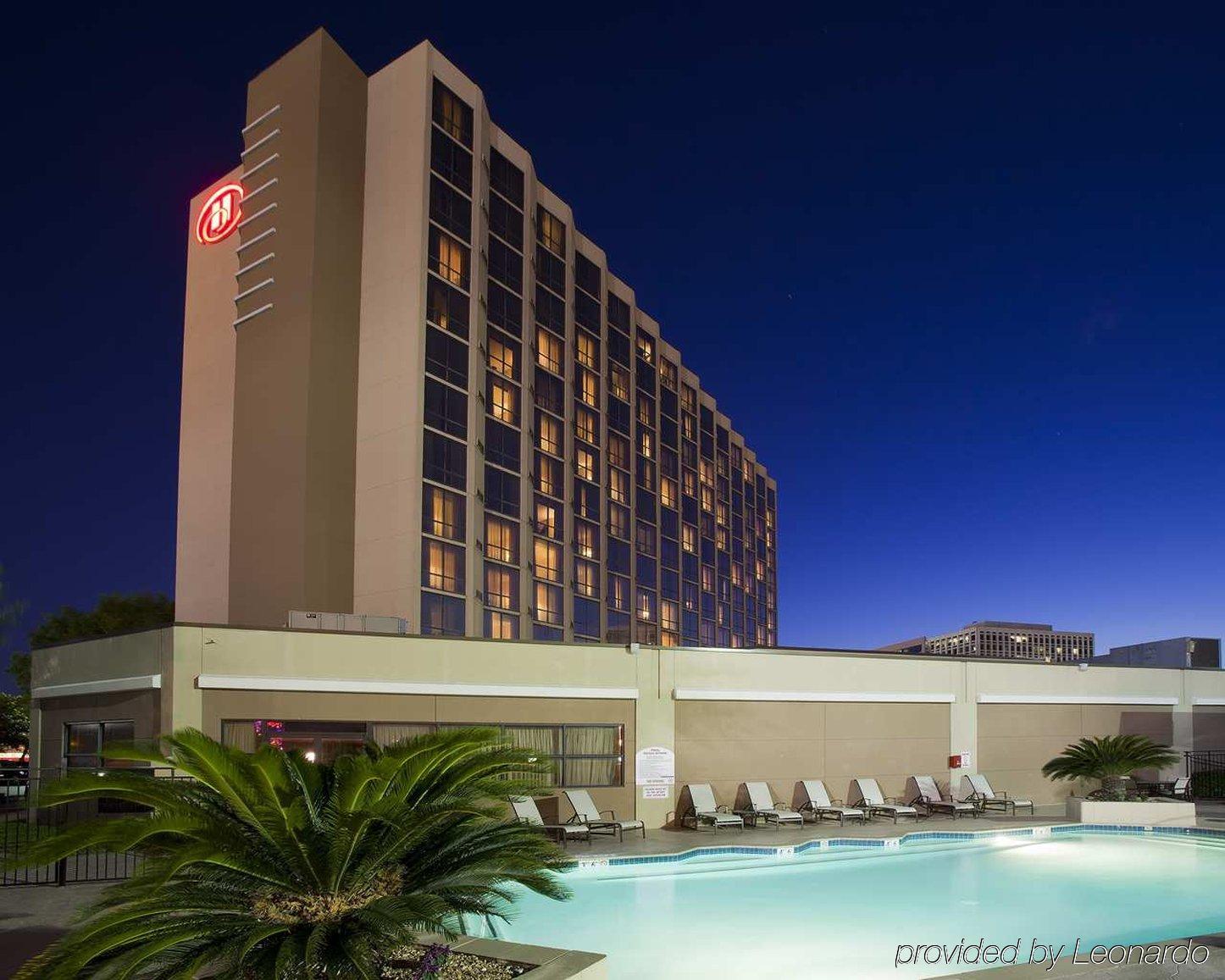 Hotel Hilton Plaza/medical Center